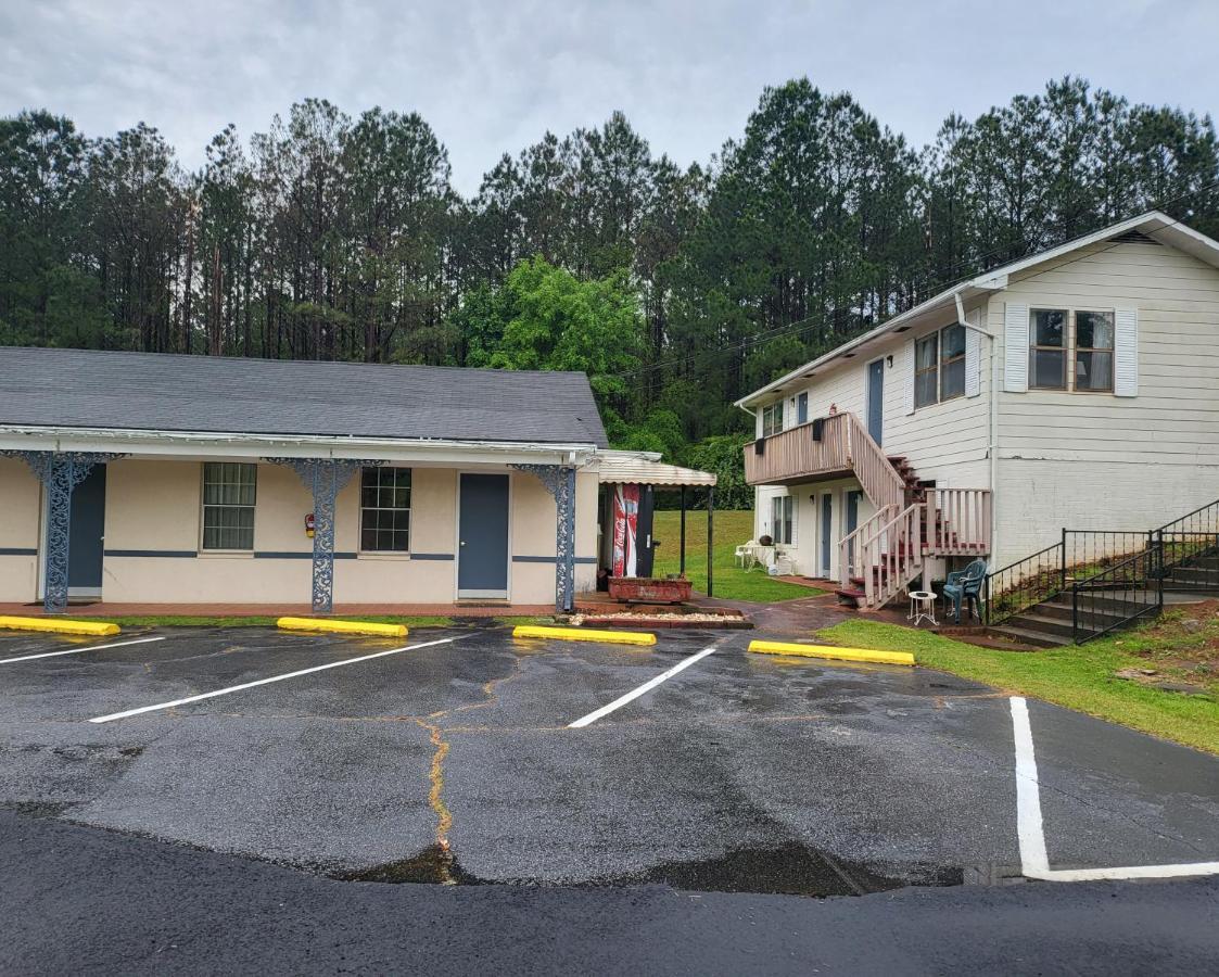 White Columns Motel Pine Mountain  Luaran gambar